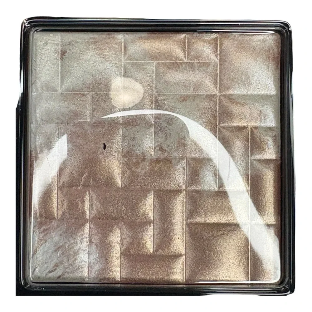 NIB Bobbi Brown Highlighting Powder Color‎ PINK GLOW Compact Size 0.28 Oz. / 8 g